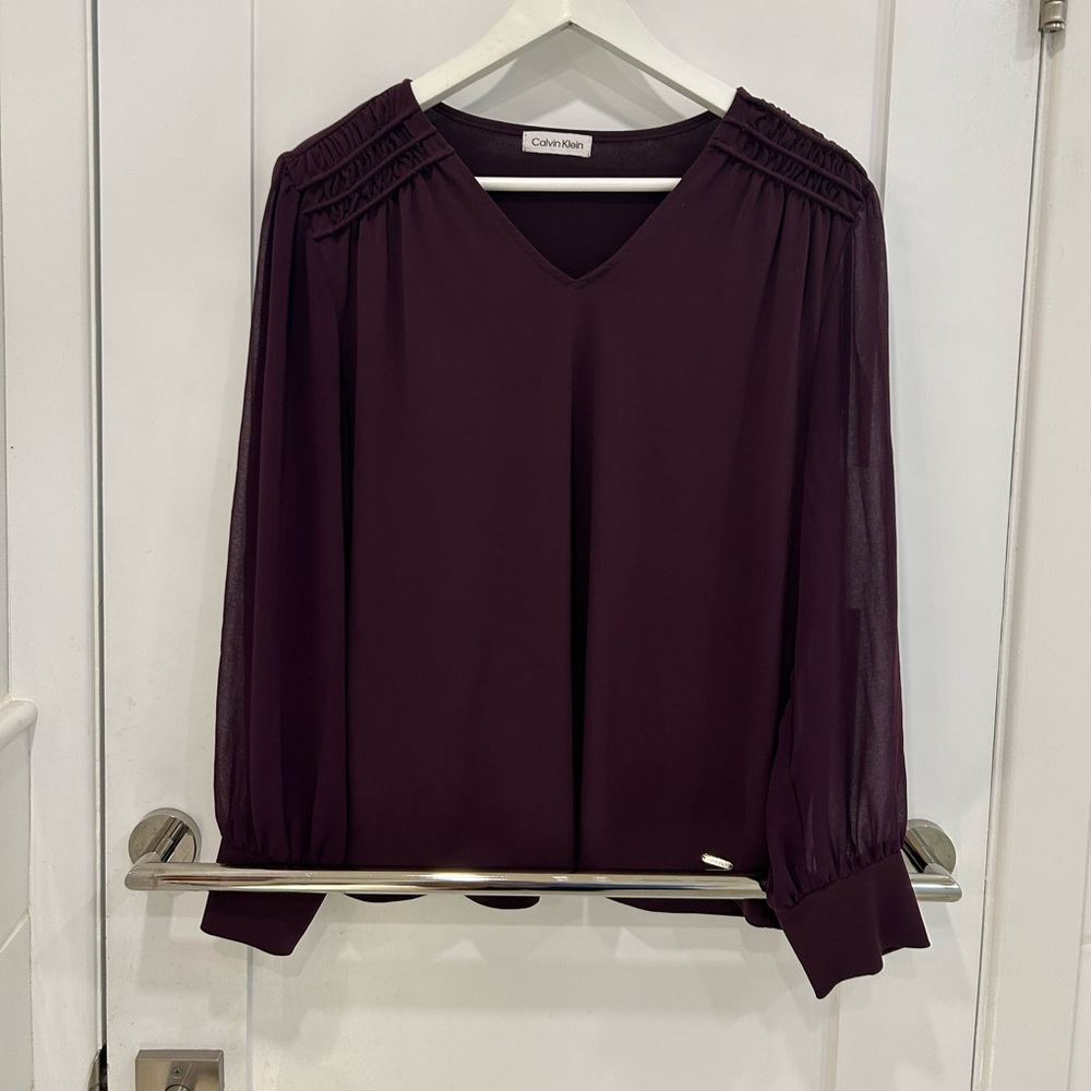 Calvin Klein Ladies M Flowy Purple Blouse Office Work Corporate